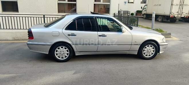 Mercedes C 220 1998, 317,098 km - 2.2 l - Bakı