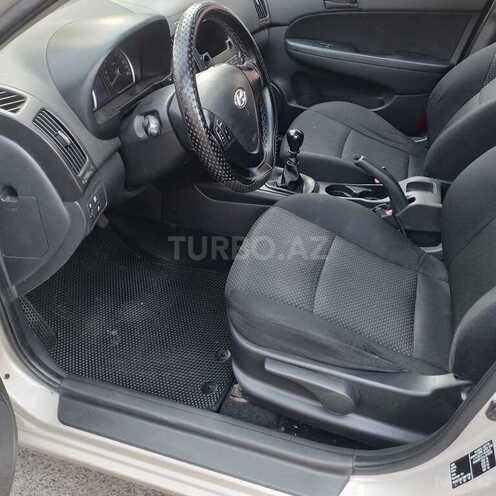 Hyundai i30 2009, 390,000 km - 1.4 l - Zaqatala
