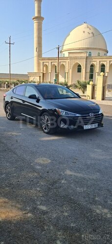 Hyundai Elantra 2019, 110,499 km - 2.0 л - Saatlı