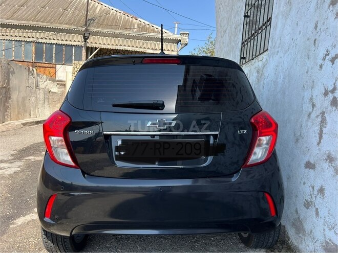 Chevrolet Spark 2016, 61,000 km - 1.0 л - Bakı