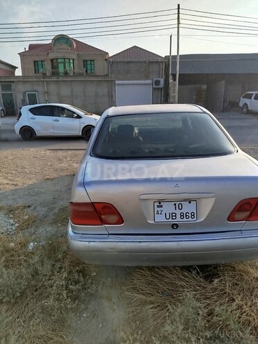 Mercedes E 230 1997, 435,000 km - 2.3 l - Bakı