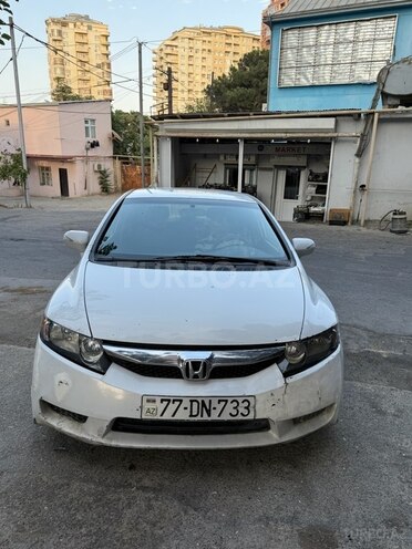 Honda Civic 2010, 228,000 km - 1.3 l - Bakı