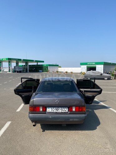 Mercedes 190 1991, 380,000 km - 2.0 l - Lənkəran