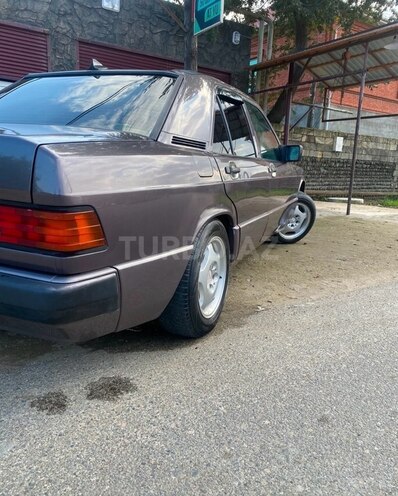 Mercedes 190 1991, 380,000 km - 2.0 l - Lənkəran