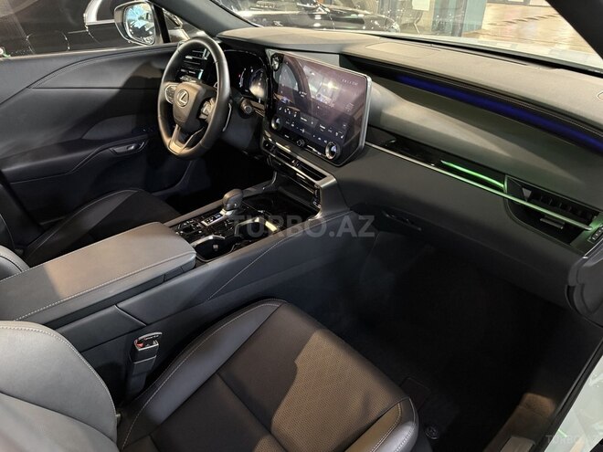 Lexus RX 350h 2024, 14,000 km - 2.5 l - Bakı