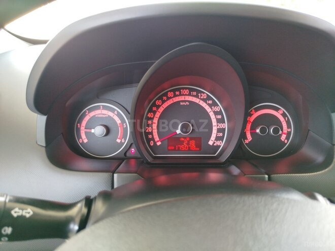 Kia  2011, 175,402 km - 1.6 l - Şirvan