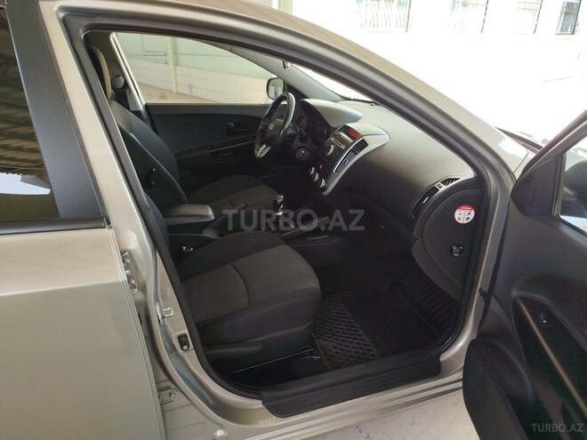 Kia  2011, 175,402 km - 1.6 l - Şirvan