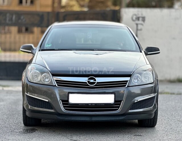 Opel Astra 2009, 235,000 km - 1.4 l - Bakı