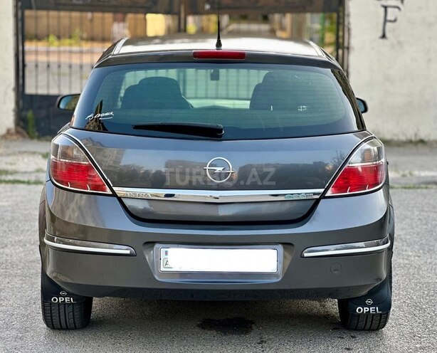 Opel Astra 2009, 235,000 km - 1.4 l - Bakı