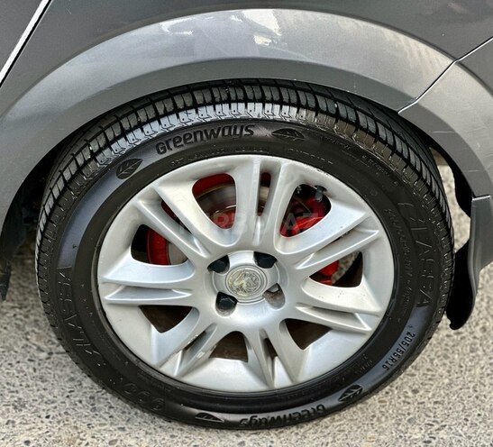 Opel Astra 2009, 235,000 km - 1.4 l - Bakı