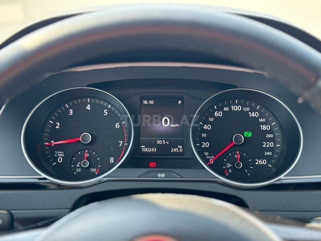 Volkswagen Passat 2017, 100,500 km - 1.8 l - Bakı