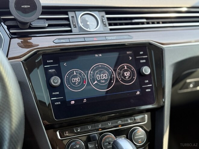 Volkswagen Passat 2017, 100,500 km - 1.8 l - Bakı