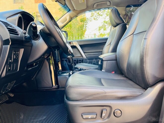 Toyota Land Cruiser Prado 2014, 135,000 km - 2.7 l - Bakı