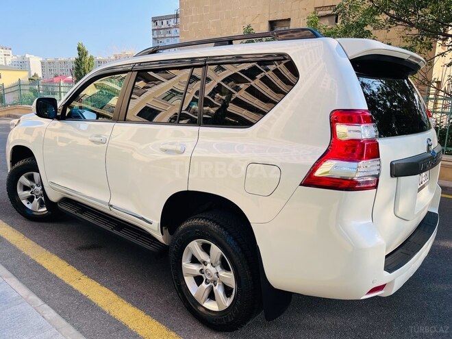 Toyota Land Cruiser Prado 2014, 135,000 km - 2.7 l - Bakı