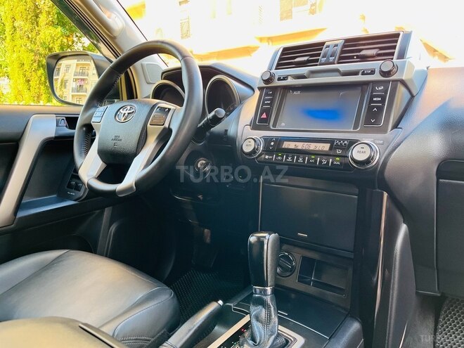 Toyota Land Cruiser Prado 2014, 135,000 km - 2.7 l - Bakı