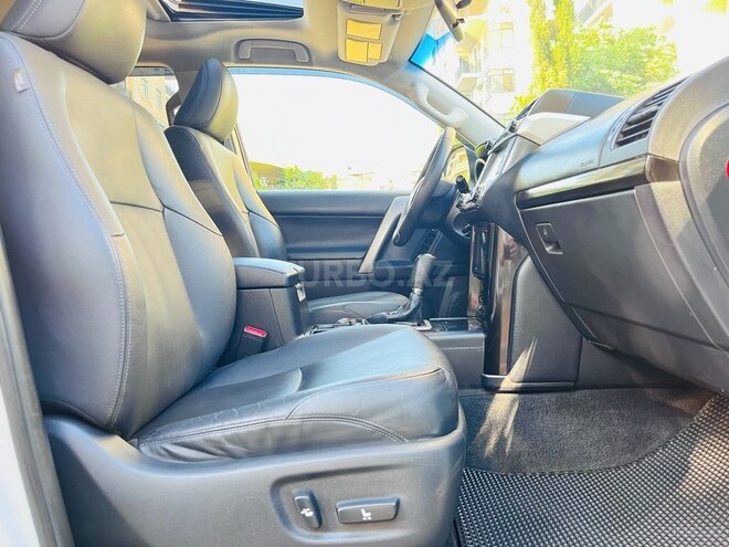 Toyota Land Cruiser Prado 2014, 135,000 km - 2.7 l - Bakı