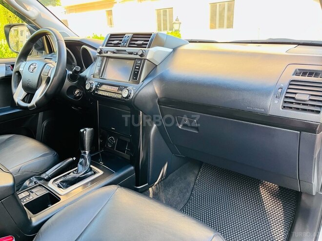 Toyota Land Cruiser Prado 2014, 135,000 km - 2.7 l - Bakı