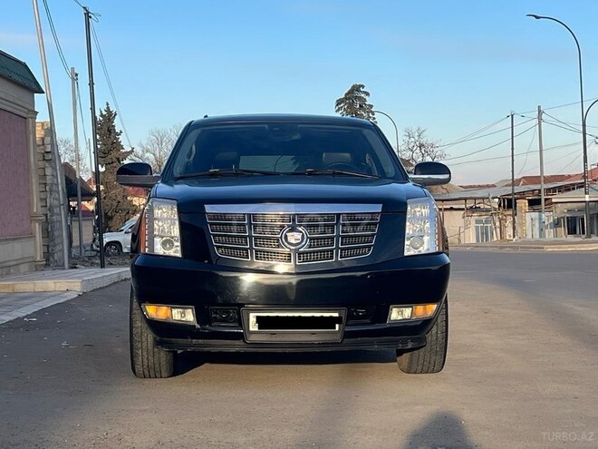 Cadillac Escalade 2007, 252,134 km - 6.2 l - Gəncə