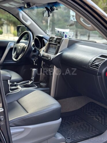 Toyota Land Cruiser Prado 2012, 192,000 km - 2.7 l - Bakı