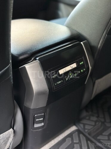 Toyota Land Cruiser Prado 2012, 192,000 km - 2.7 l - Bakı