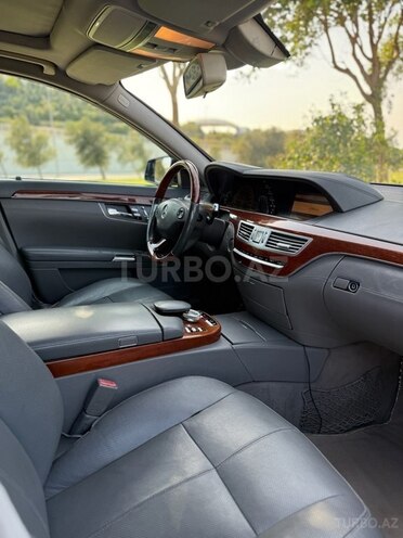 Mercedes S 350 2007, 201,500 km - 3.5 l - Bakı