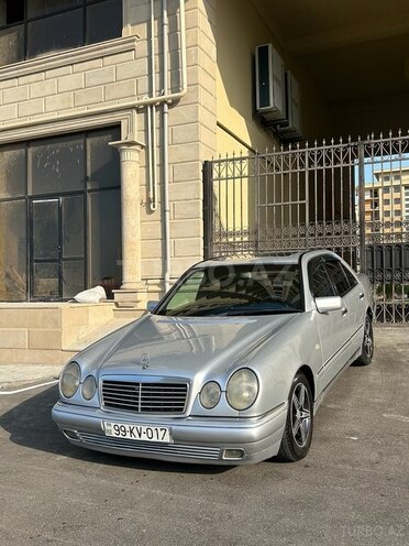 Mercedes E 240 1997, 450,000 km - 2.4 l - Sumqayıt