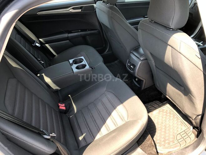 Ford Fusion (North America) 2017, 182,000 km - 2.0 л - Bakı