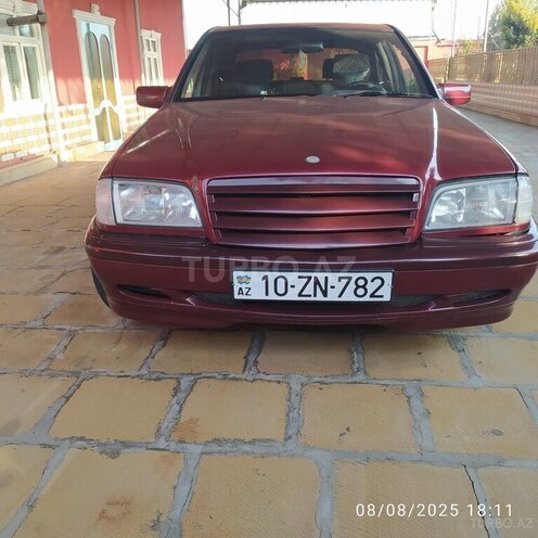 Mercedes C 180 1999, 250,000 km - 1.8 l - Salyan