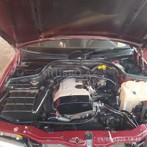 Mercedes C 180 1999, 250,000 km - 1.8 l - Salyan