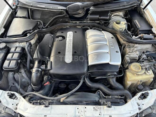 Mercedes E 220 2001, 550,000 km - 2.2 l - Bakı