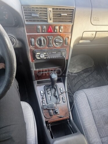 Mercedes C 200 1998, 290,068 km - 2.0 l - Bakı