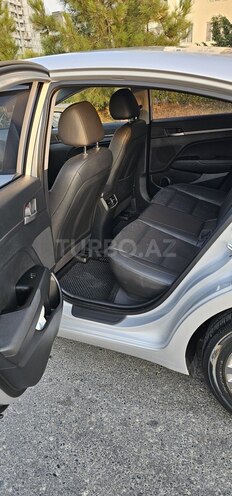 Hyundai Avante 2016, 188,000 km - 1.6 l - Bakı
