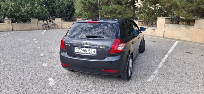 Kia Ceed 2011, 287,000 km - 1.6 l - Bakı