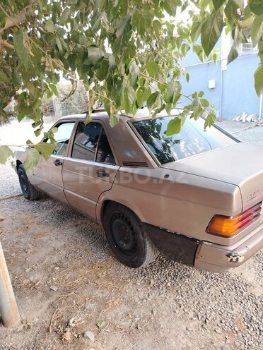 Mercedes 190 1992, 352,000 km - 2.0 л - Bakı