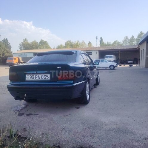 BMW 318 1983, 533,502 km - 1.8 l - Göygöl