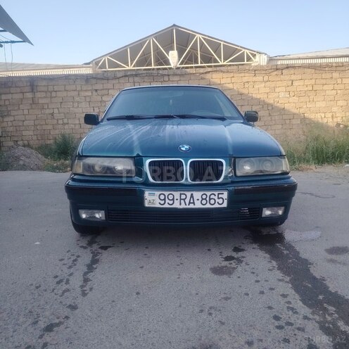 BMW 318 1983, 533,502 km - 1.8 l - Göygöl