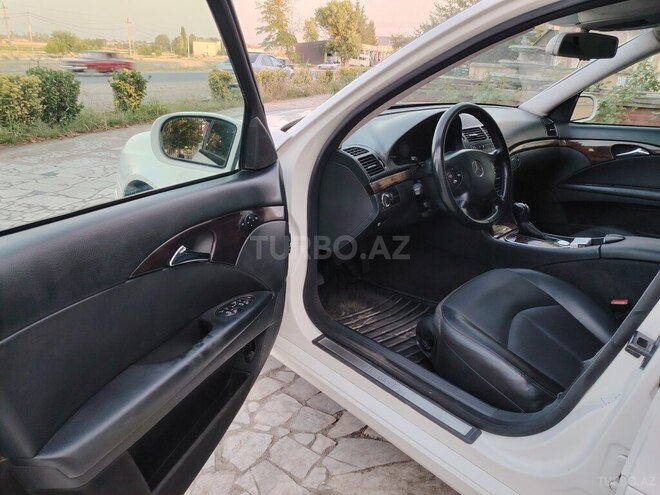 Mercedes E 220 2005, 384,000 km - 2.2 l - Tovuz
