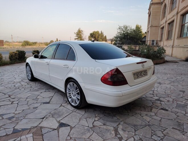 Mercedes E 220 2005, 384,000 km - 2.2 l - Tovuz