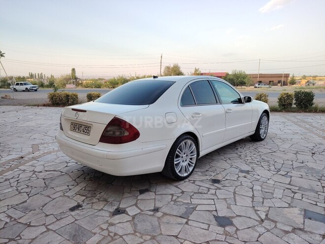 Mercedes E 220 2005, 384,000 km - 2.2 l - Tovuz