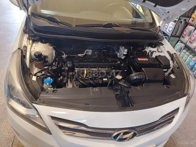 Hyundai Accent 2015, 214,500 km - 1.6 l - Bakı