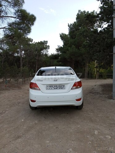 Hyundai Accent 2015, 214,500 km - 1.6 l - Bakı
