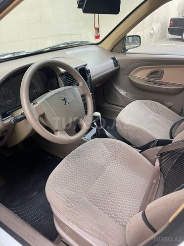 Peugeot 405 2020, 166,000 km - 1.6 л - Bakı