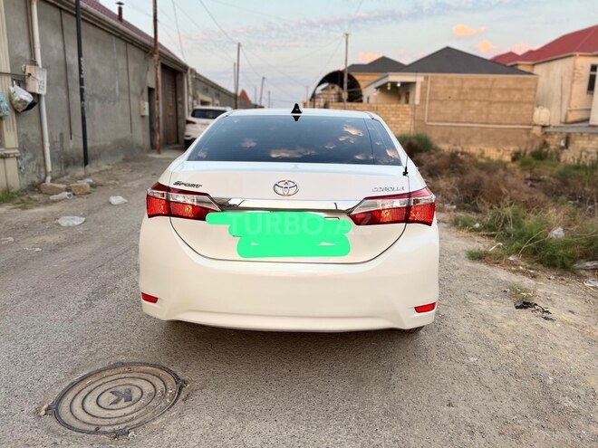 Toyota Corolla 2018, 96,000 km - 1.6 l - Bakı