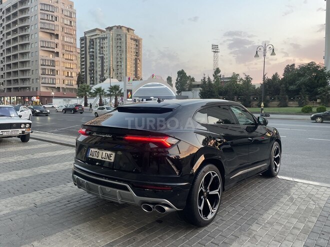 Lamborghini Urus-8