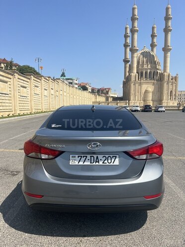 Hyundai Elantra 2015, 119,896 km - 1.8 l - Bakı