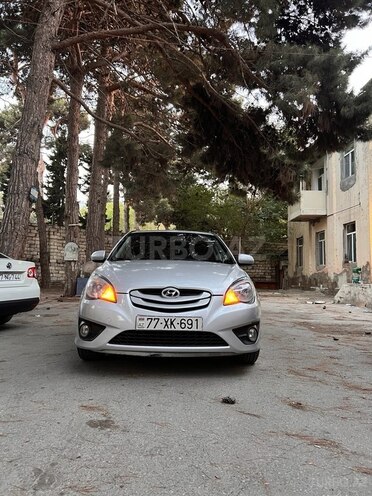 Hyundai Verna 2010, 276,000 km - 1.5 l - Bakı