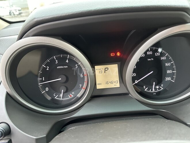 Toyota Land Cruiser Prado 2010, 175,000 km - 2.7 l - Bakı