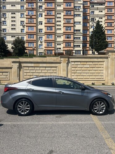 Hyundai Elantra 2015, 119,896 km - 1.8 l - Bakı
