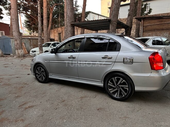 Hyundai Verna 2010, 276,000 km - 1.5 l - Bakı