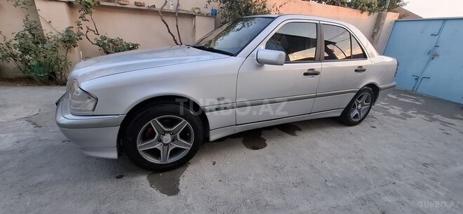 Mercedes C 180 1999, 375,343 km - 1.8 л - Bakı